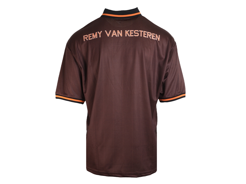 Leave What You Know Soccer T-shirt Brown